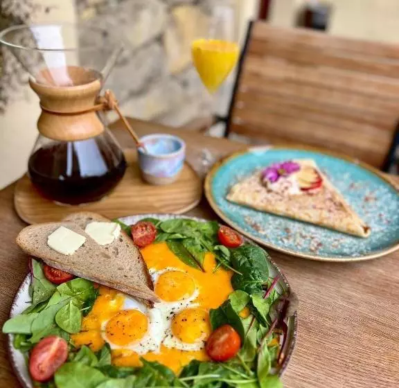 Majatalo Penzion Lacasa