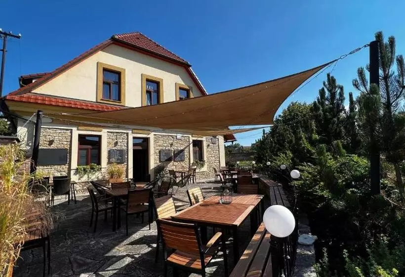 Majatalo Penzion Lacasa