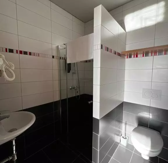 Majatalo Penzion Lacasa