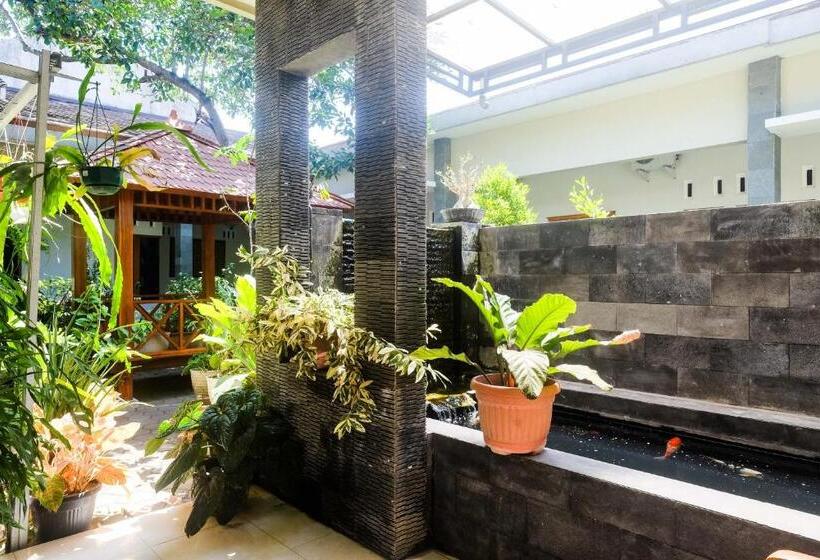 פנסיון Reddoorz Syariah Near Pascasarjana Ugm 3