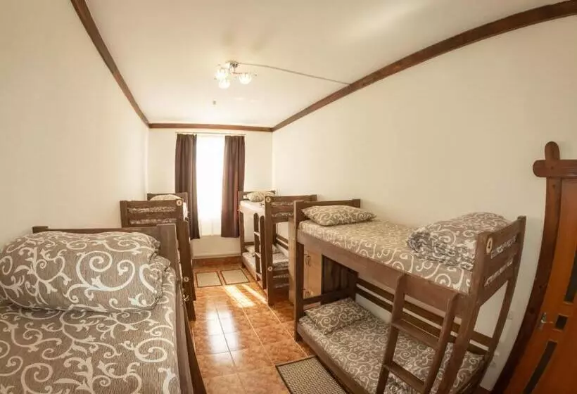 Retkeilymaja гранд хостел