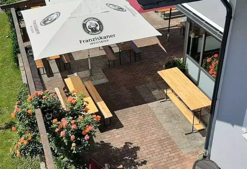 Retkeilymaja Chambtaler Hof