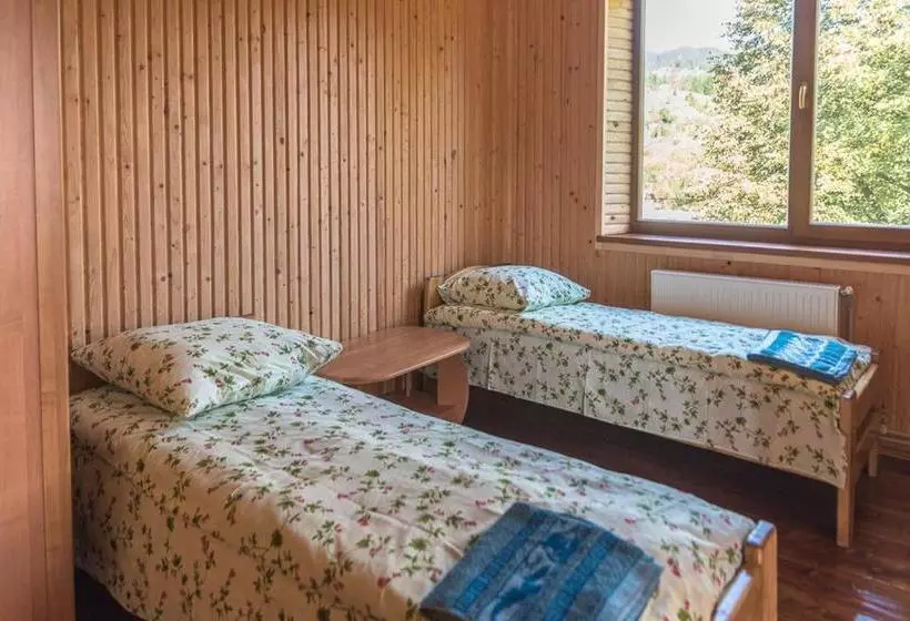 Aamiaismajoitus (B&B) старе подвір я