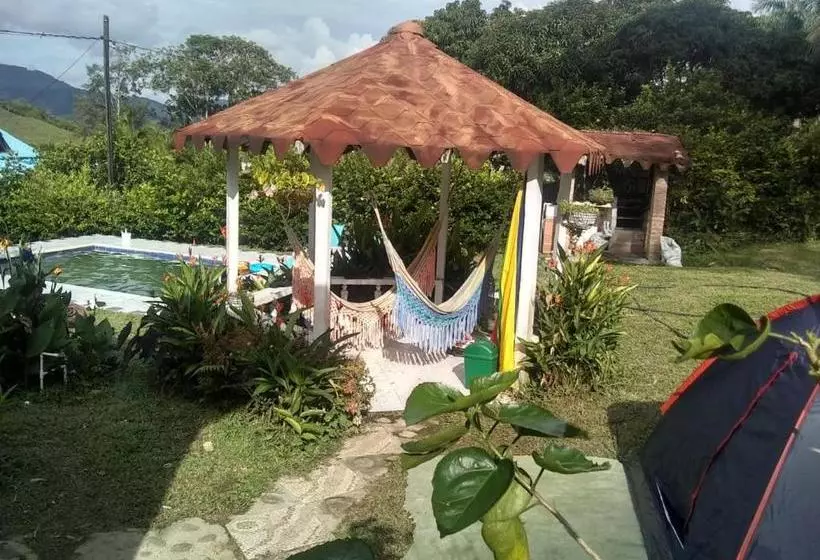 ベッドアンドブレックファースト La Finca De Manu420