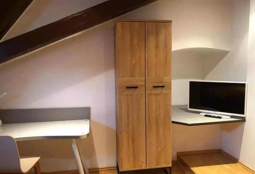 Aamiaismajoitus (B&B) Landhotel Müller Im Donautal