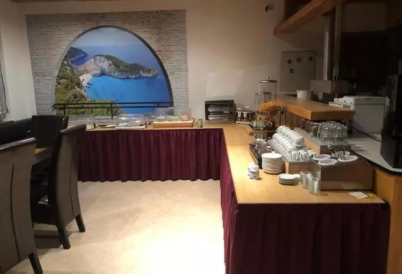 Aamiaismajoitus (B&B) Landhotel Müller Im Donautal