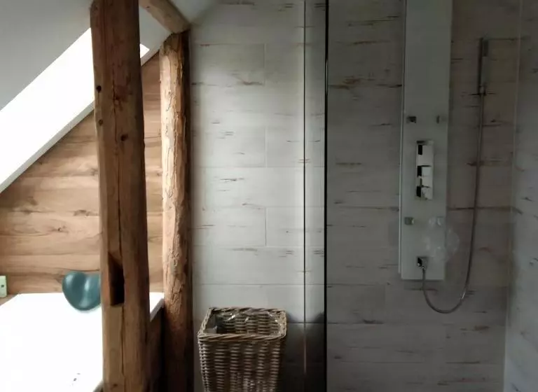 ベッドアンドブレックファースト Romantic Cottage