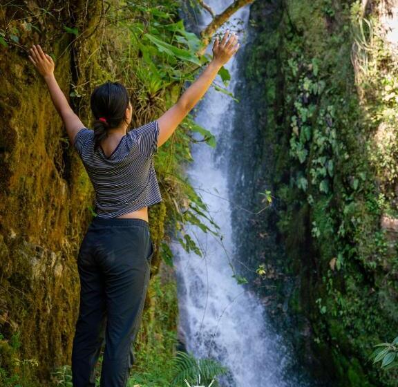 فندق Centro Turístico Inti Wasi