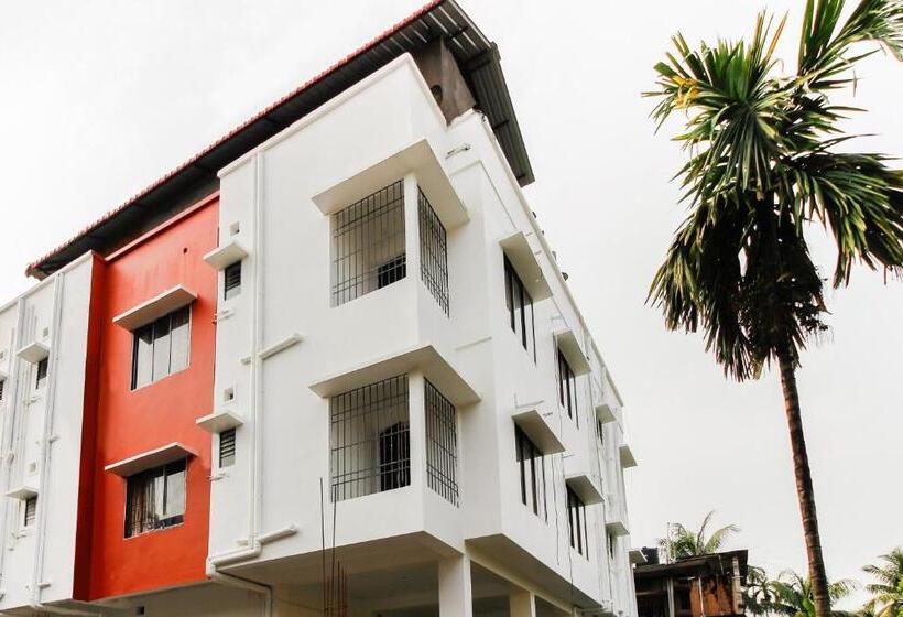 هتل Aditya Guest House