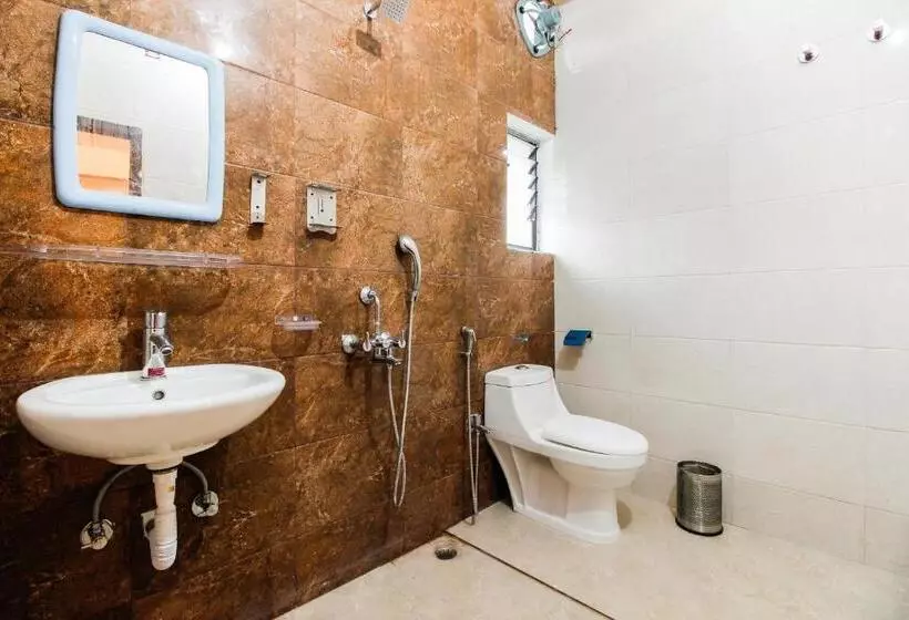 ホテル Aditya Guest House