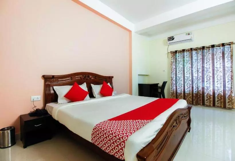 ホテル Aditya Guest House