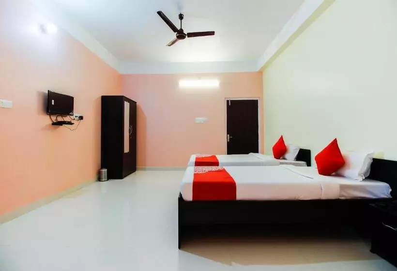 ホテル Aditya Guest House