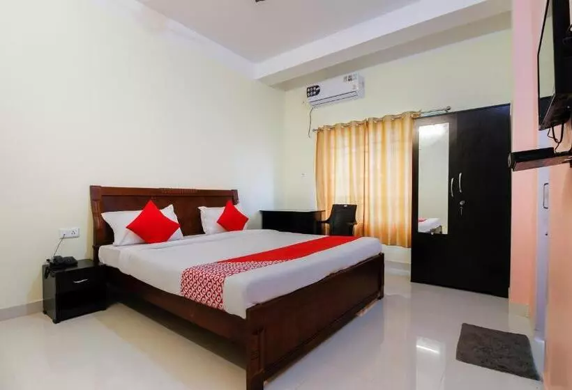 ホテル Aditya Guest House