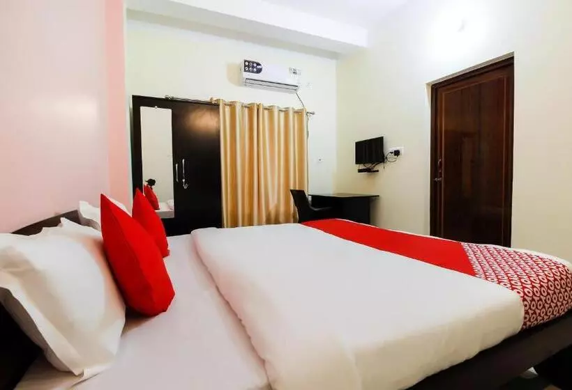 ホテル Aditya Guest House