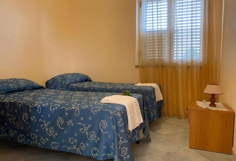 La Notte   Capo Vaticano