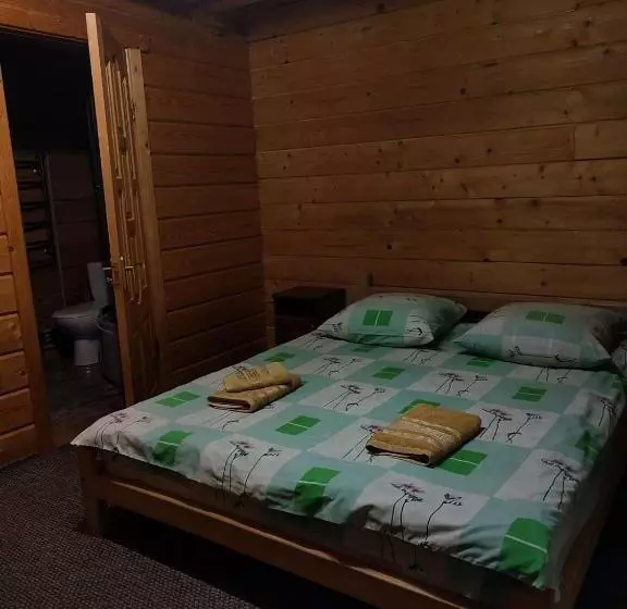 Majatalo садиба гуцульський двір