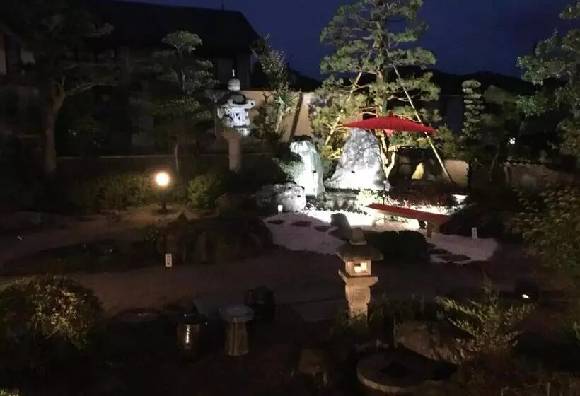 Majatalo オーベルジュ美の浜 流石