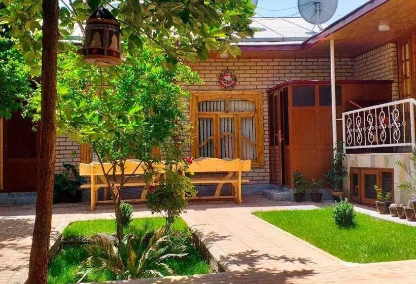 ペンション Marhabo Guesthouse