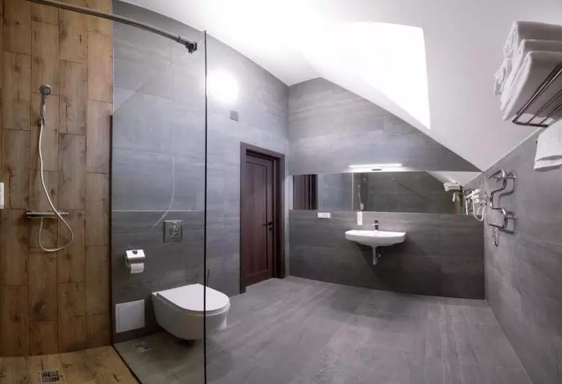 Retkeilymaja байків