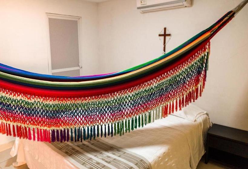 호스텔 Hostal Cultural El Telar