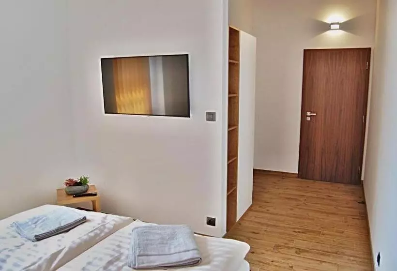 Retkeilymaja Penzion Pod Kaštanem