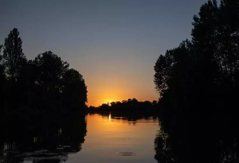 Aamiaismajoitus (B&B) Le Relais Du Doubs En Bourgogne