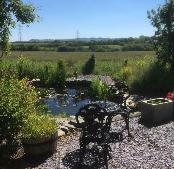 Frongaer Bed And Breakfast