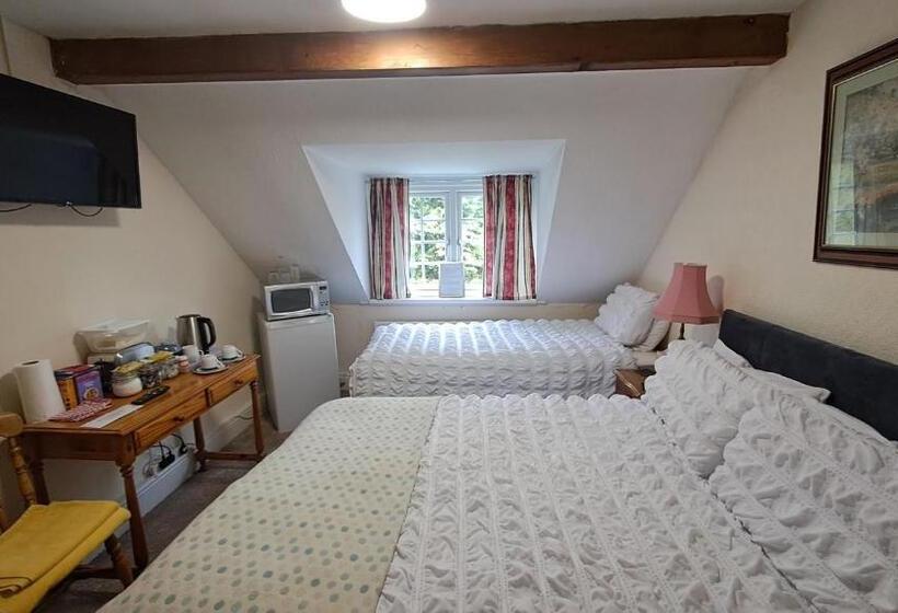 هتل Coynant Farm Guesthouse   Farm Park Stay