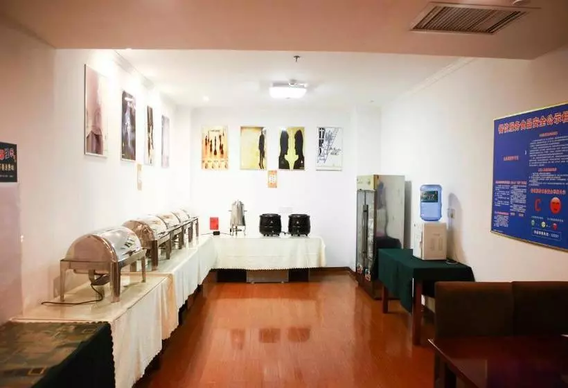 Hotelli Greentree Inn Puyang Fan County People Avenue Banqiao Road