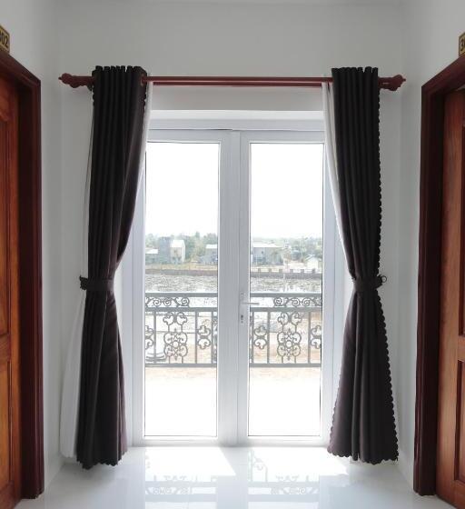 Otel đăng Khôi Núi Sam