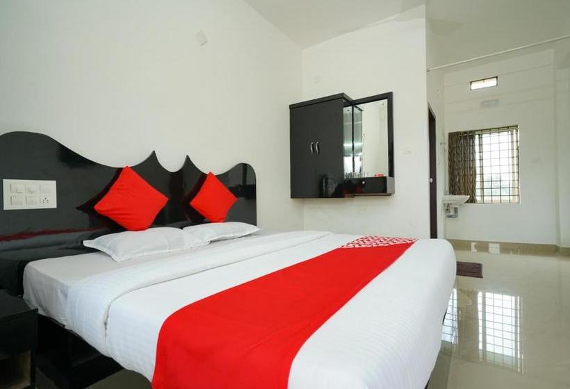 فندق Oyo 23388 Fathima Residency