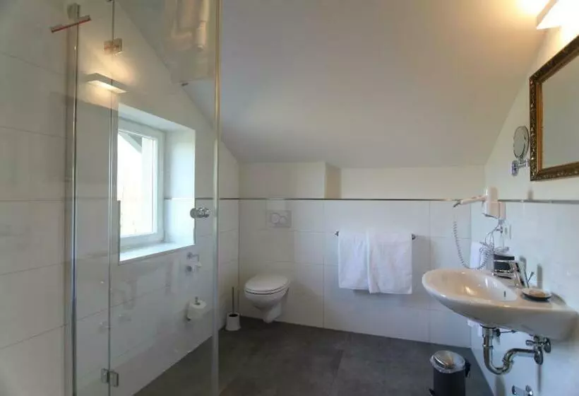 Hotelli Zum Bahnhof 1894