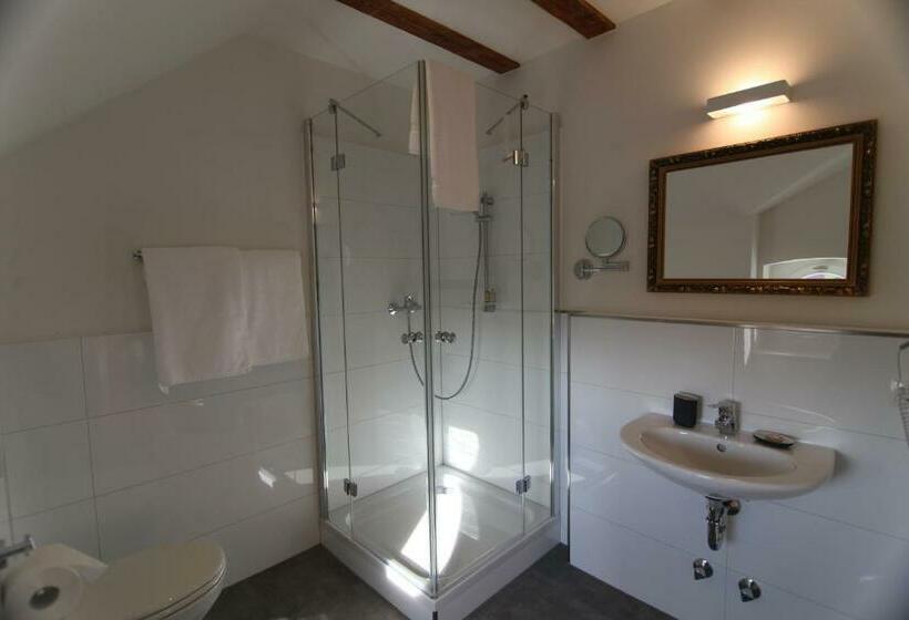 בית מלון כפרי Zum Bahnhof 1894