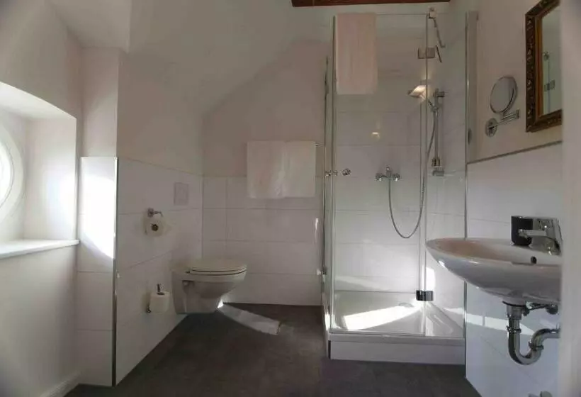 Hotelli Zum Bahnhof 1894