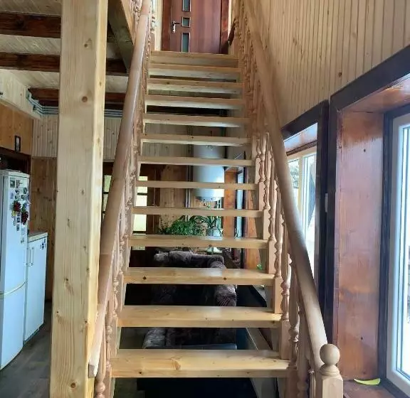 Majatalo подина