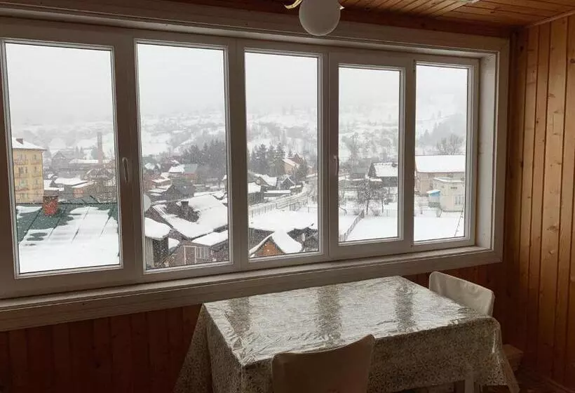 Majatalo подина