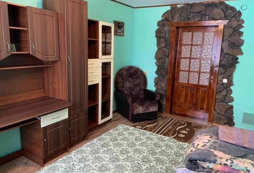 بنسيون подина