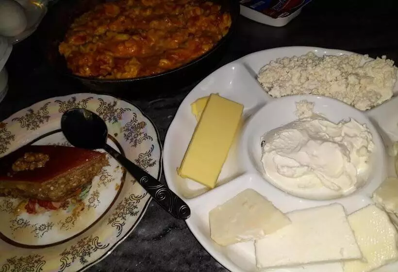 Majatalo Baku Black Mountain Guest House