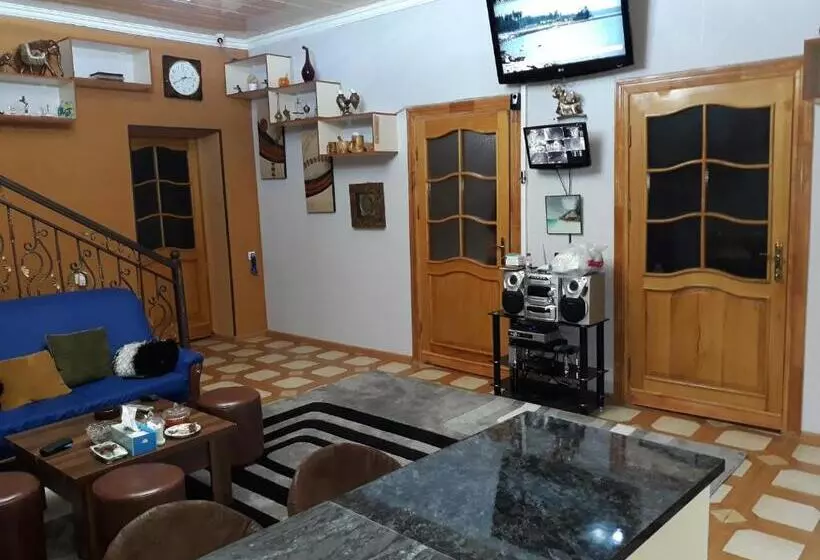 Majatalo Baku Black Mountain Guest House