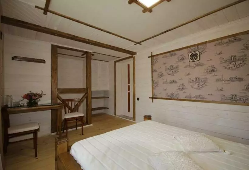 Majatalo Krokus House