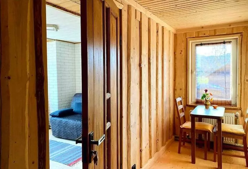 Majatalo Krokus House