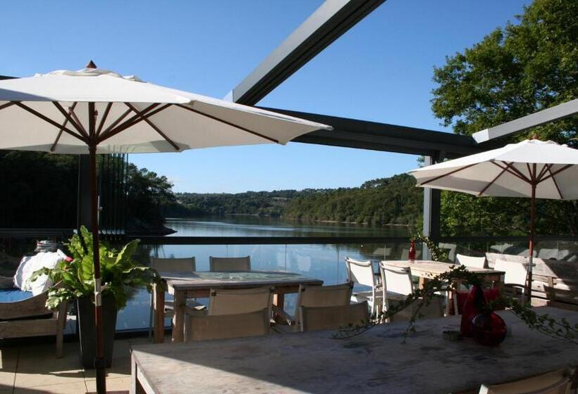 膳宿费 Merlin Les Pieds Dans L Eau