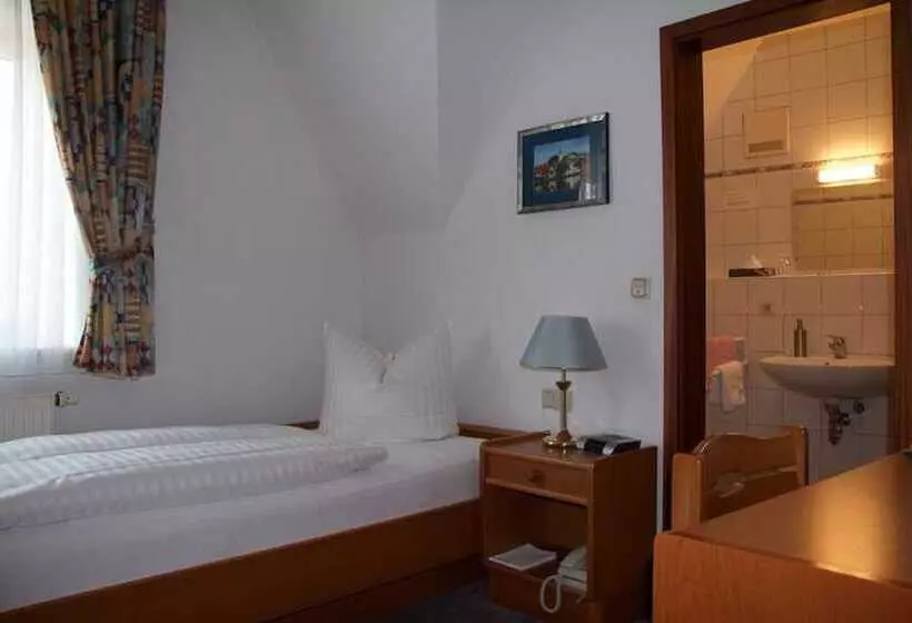 Retkeilymaja Gästehaus Zehntgraf