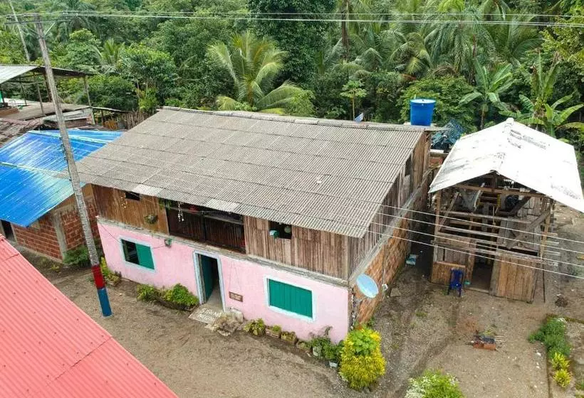 ユースホステル Posada La Sirena Negra