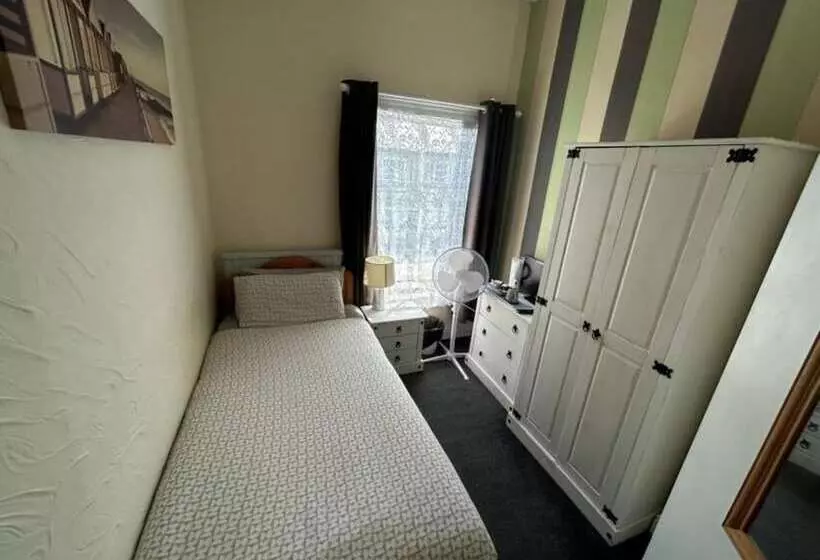 Aamiaismajoitus (B&B) The Little Emily   Room Only