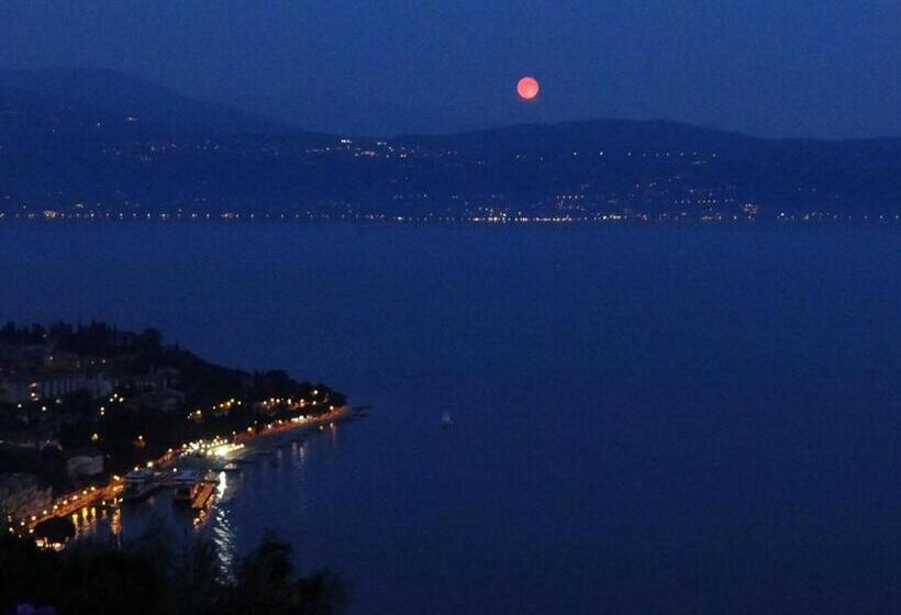 Belvedere Hotel & Villa