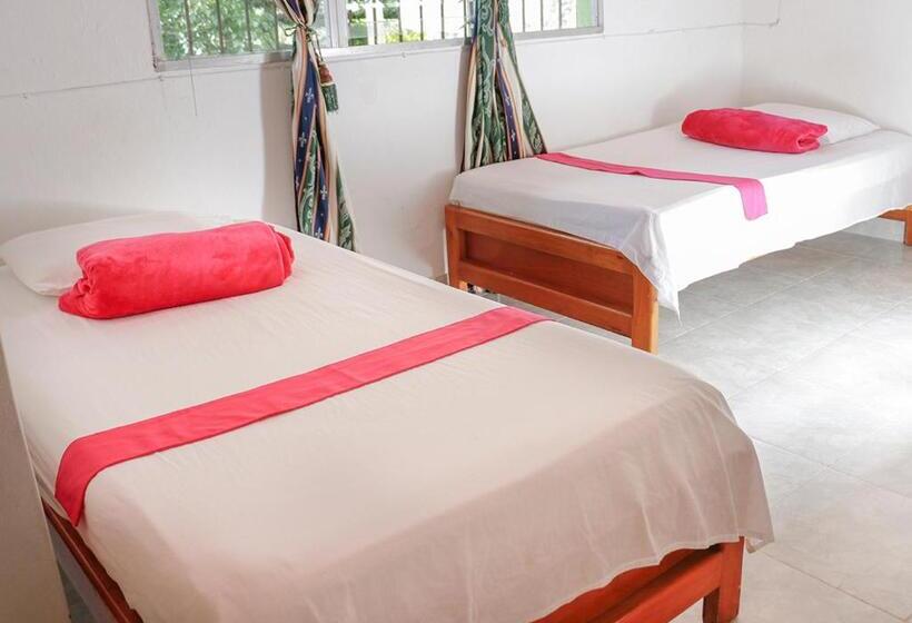 בית מלון כפרי La Casona   San Luis