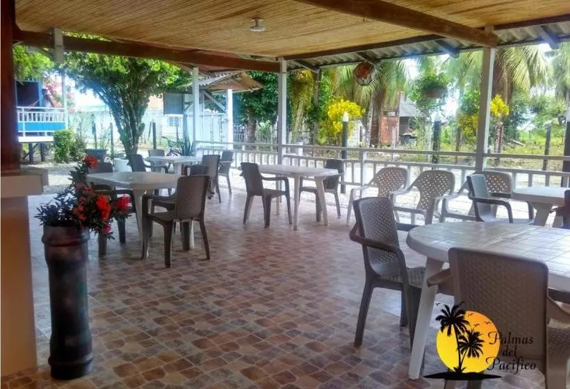 Hotelli Palmas Del Pacifico