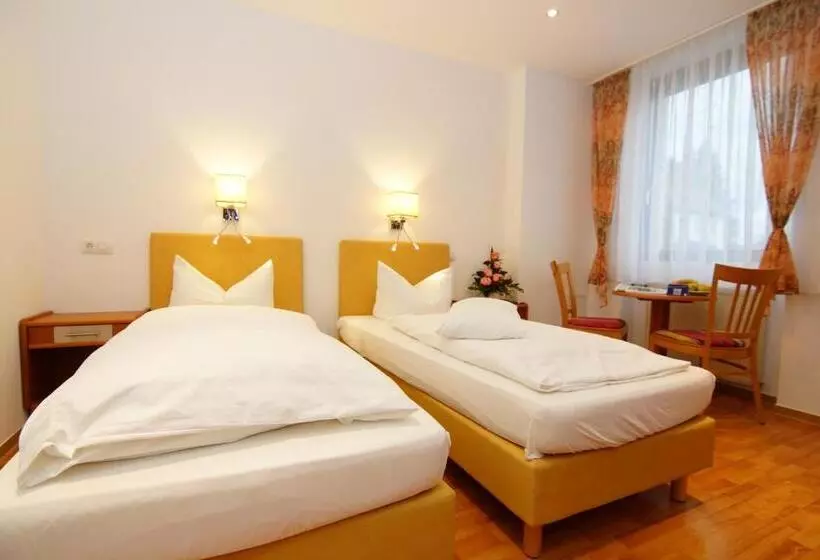 Hotelli Spitzenpfeil