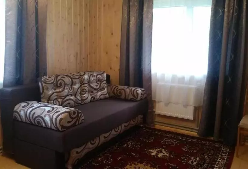 Majatalo Fazenda Kosiv